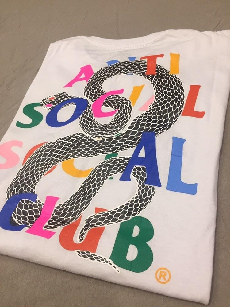 ANTSOCIALT